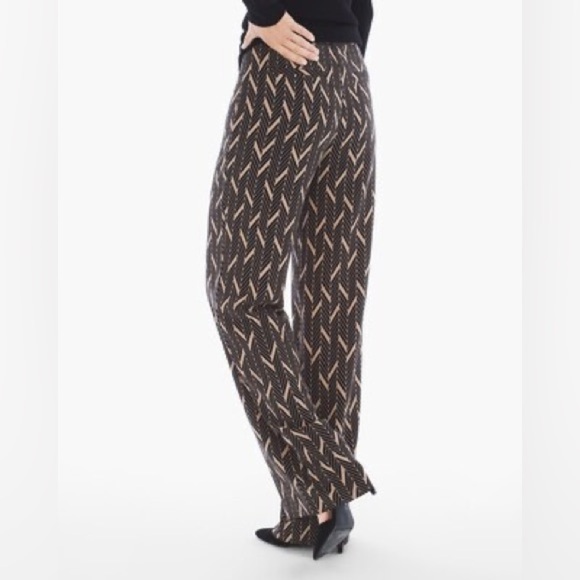Chico’s Ultimate Fit Elevated Miter-Print Wide-Leg Pants Size 2 (L-12) - Picture 4 of 7